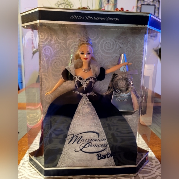 Barbie Vintage Millennium Princess - Picture 1 of 4